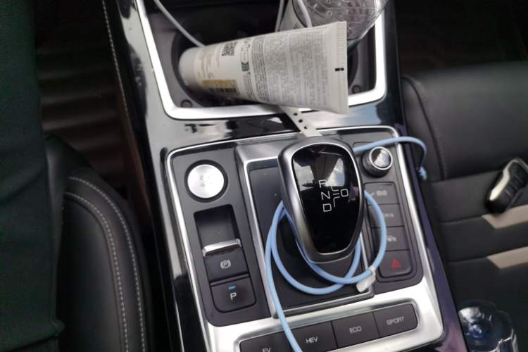 Used BYD Qin Pro New Energy 2019 DM Super Edition 1.5TI Automatic Smart Connect X-Trail Model China VI Standard Gear Lever