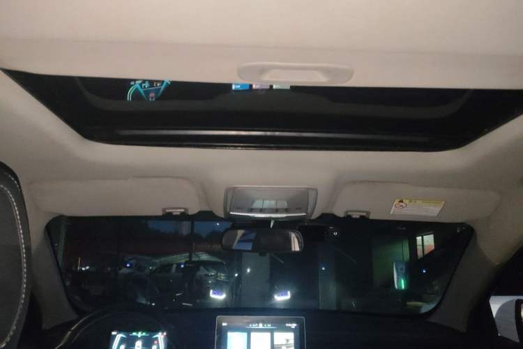Used BYD Qin Pro New Energy 2019 DM Super Edition 1.5TI Automatic Smart Connect Speedy Model China VI Standard Headliner