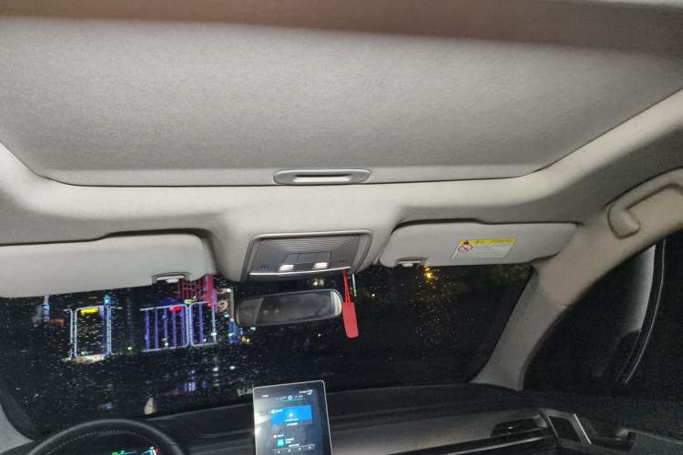 Used BYD Qin Pro New Energy 2019 DM Super Edition 1.5TI Automatic Smart Connect X-Trail Model China VI Standard Headliner