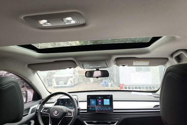 Used BYD Qin Pro New Energy 2019 DM Super Edition 1.5TI Automatic Smart Connect X-Trail Model China VI Standard Headliner