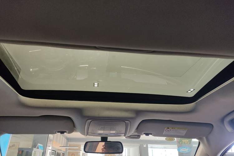 Used BYD Qin Pro New Energy 2019 DM Super Edition 1.5TI Automatic Smart Connect X-Trail Model China VI Standard Headliner