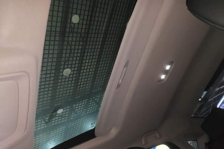 Used BYD Qin Pro New Energy 2019 EV Super Edition High-Power Smart Connect Luxurious Model Headliner