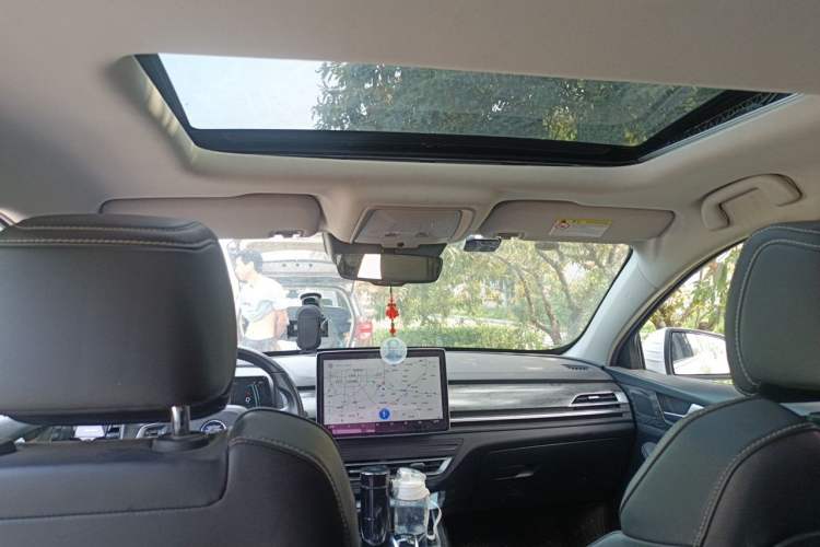 Used BYD Qin Pro New Energy 2019 EV Super Edition High-Power Smart Connect Luxurious Model Headliner