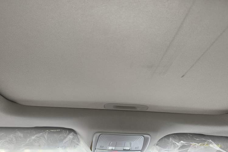 Used BYD Qin Pro New Energy 2019 DM Super Edition 1.5TI Automatic Smart Connect Speedy Model China V Standard Headliner