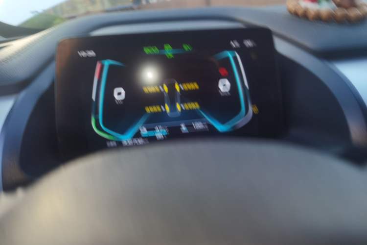 Used BYD Qin Pro New Energy 2019 DM Super Edition 1.5TI Automatic Smart Connect X-Trail Model China VI Standard Instrument Cluster