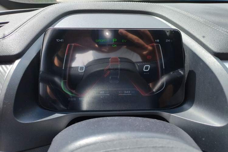 Used BYD Qin Pro New Energy 2019 DM Super Edition 1.5TI Automatic Smart Connect Speedy Model China VI Standard Instrument Cluster