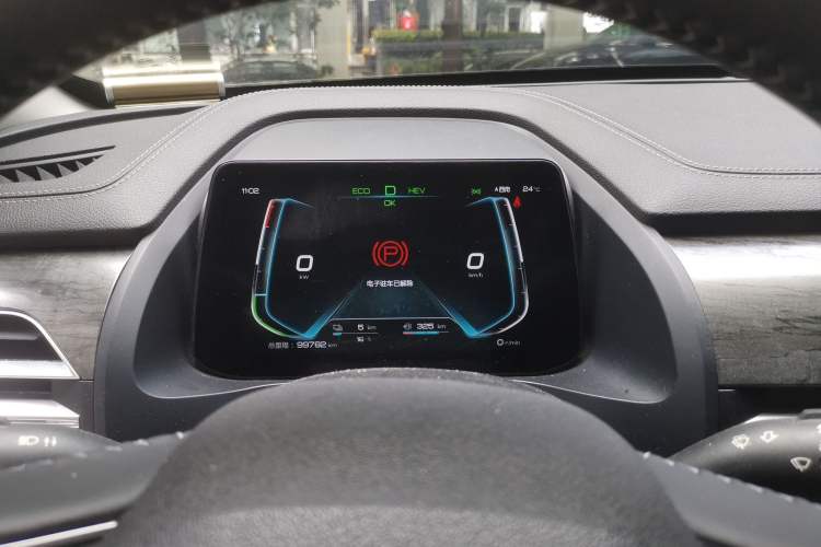 Used BYD Qin Pro New Energy 2019 DM Super Edition 1.5TI Automatic Smart Connect Prestige Model China V Standard Instrument Cluster