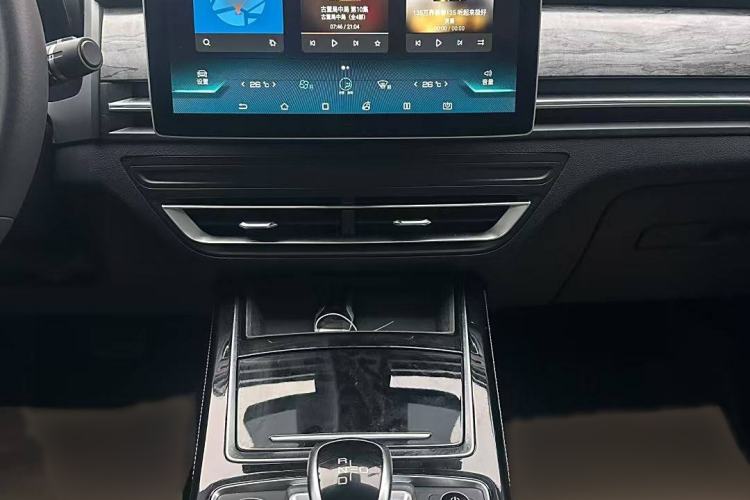 Used BYD Qin Pro New Energy 2019 EV Super Edition High-Power Long-Range Smart-Connected Cutting-Edge Model Interior 2