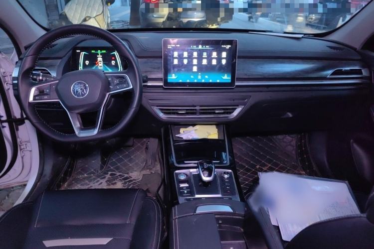 Used BYD Qin Pro New Energy 2019 EV Super Edition High-Power Long-Range Smart-Connected Leading Model Interior 2
