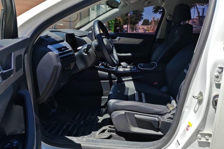 Used BYD Qin Pro New Energy 2019 EV Super Edition Standard Version Smart Connect Leading Style Interior 5