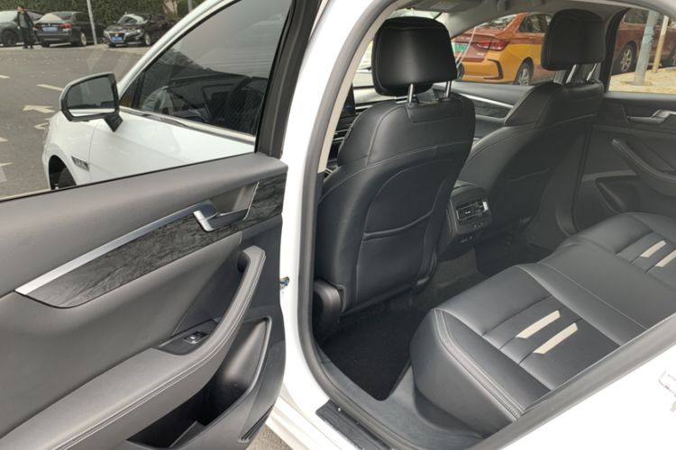 Used BYD Qin Pro New Energy 2019 EV Super Edition High-Power Long-Range Smart-Connected Cutting-Edge Model Interior 7