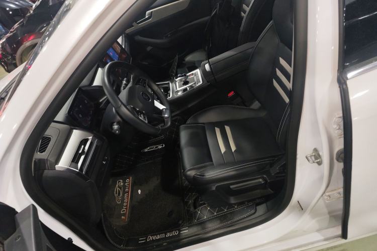 Used BYD Qin Pro New Energy 2019 DM Super Edition 1.5TI Automatic Smart Connect X-Trail Model China VI Standard Left Front Seat