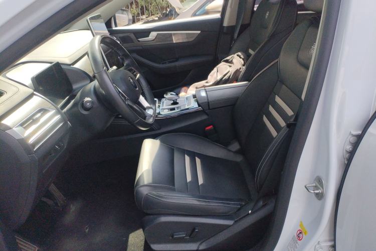 Used BYD Qin Pro New Energy 2019 EV Super Edition High-Power Smart Connect & Premium Model Left Front Seat
