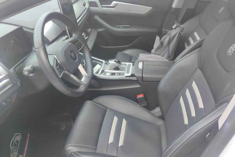 Used BYD Qin Pro New Energy 2019 DM Super Edition 1.5TI Automatic Smart Connect Speedy Model China VI Standard Left Front Seat