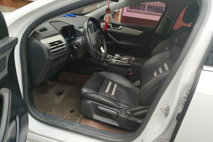 Used BYD Qin Pro New Energy 2019 DM Super Edition 1.5TI Automatic Smart Connect X-Trail Model China VI Standard Left Front Seat