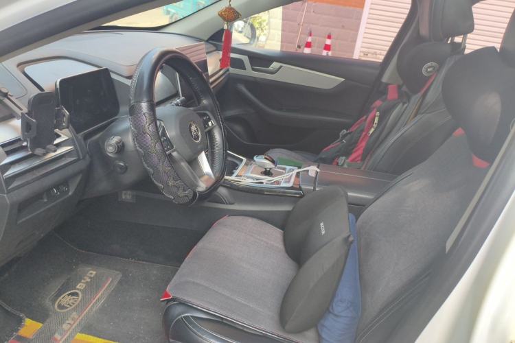 Used BYD Qin Pro New Energy 2019 DM Super Edition 1.5TI Automatic Smart Connect Speedy Model China VI Standard Left Front Seat