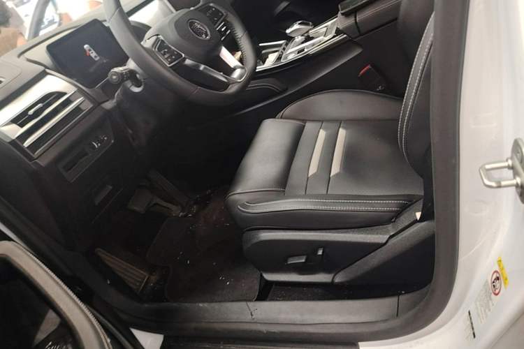 Used BYD Qin Pro New Energy 2019 DM Super Edition 1.5TI Automatic Smart Connect Enjoyment Model China VI Standard Left Front Seat