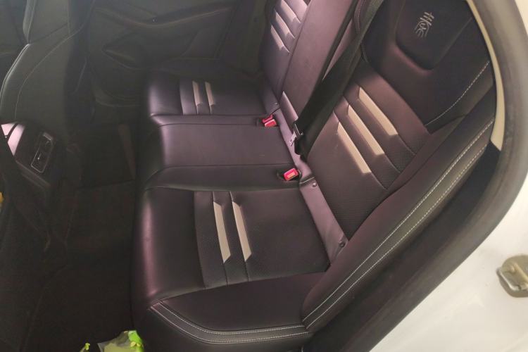 Used BYD Qin Pro New Energy 2019 DM Super Edition 1.5TI Automatic Smart Connect Prestige Model China V Standard Left Rear Seat