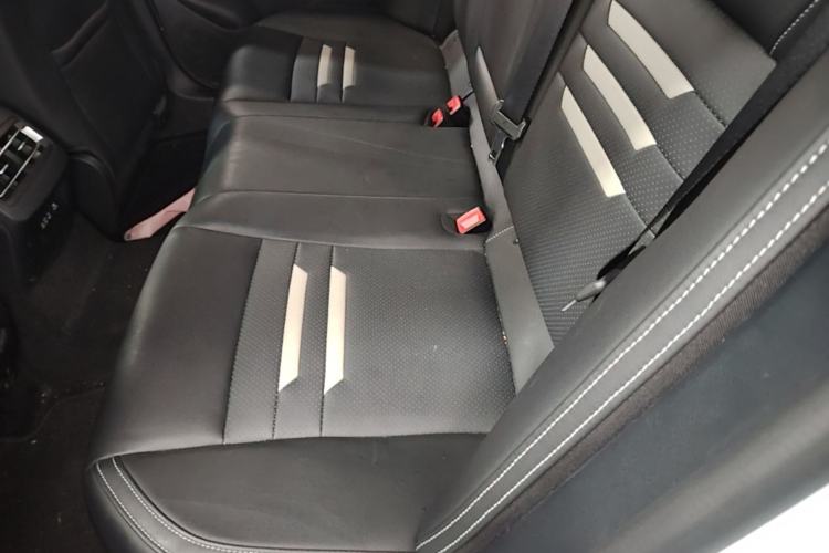 Used BYD Qin Pro New Energy 2019 DM Super Edition 1.5TI Automatic Smart Connect Enjoyment Model China VI Standard Left Rear Seat
