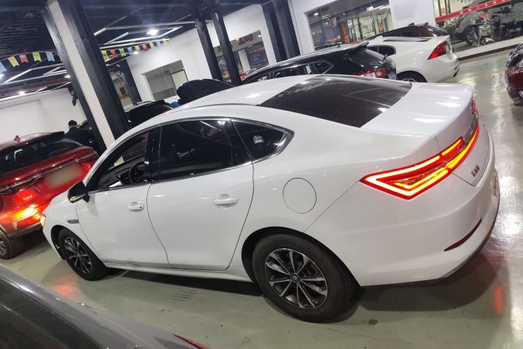 Used BYD Qin Pro New Energy 2019 DM Super Edition 1.5TI Automatic Smart Connect X-Trail Model China VI Standard Left Side