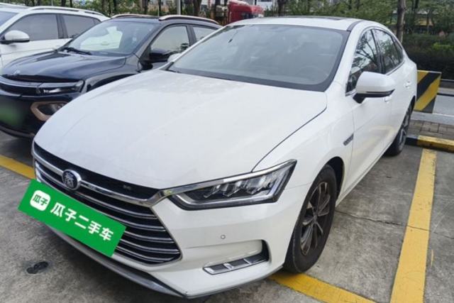 BYD Qin Pro New Energy 2019 DM Super Edition 1.5TI Automatic Smart Connect X-Trail Model China VI Standard usado