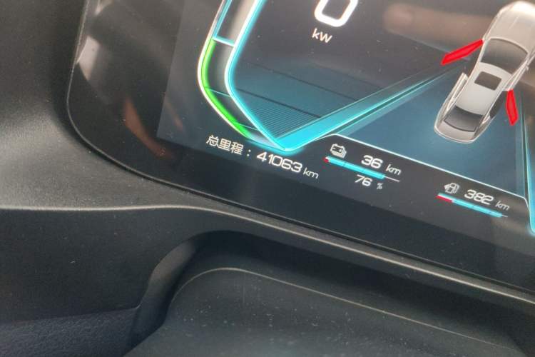 Used BYD Qin Pro New Energy 2019 DM Super Edition 1.5TI Automatic Smart Connect X-Trail Model China VI Standard Odometer Close Up