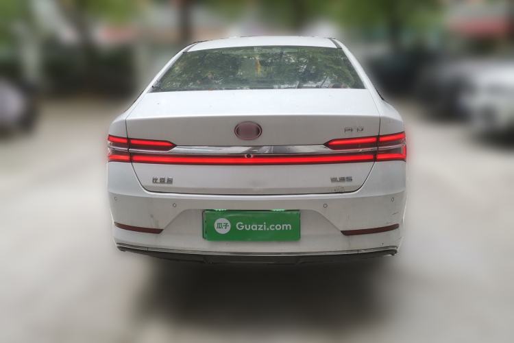 Used BYD Qin Pro New Energy 2019 DM Super Edition 1.5TI Automatic Smart Connect Prestige Model China V Standard Rear
