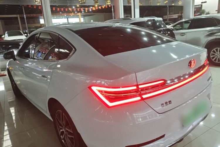 Used BYD Qin Pro New Energy 2019 EV Super Edition High-Power Smart Connect Luxurious Model Rear Left 45 Deg