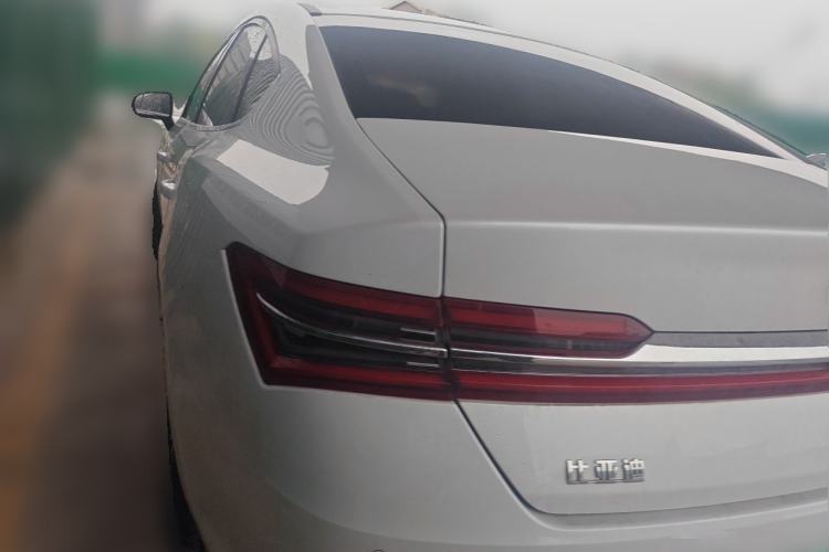 Used BYD Qin Pro New Energy 2019 EV Super Edition Standard Version Smart Connect Leading Style Rear Left 45 Deg