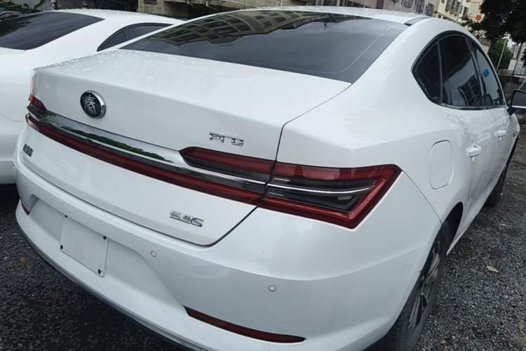 Used BYD Qin Pro New Energy 2019 DM Super Edition 1.5TI Automatic Smart Connect X-Trail Model China VI Standard Rear Right 45 Deg