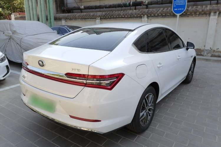 Used BYD Qin Pro New Energy 2019 EV Super Edition Standard Version Smart Connect Leading Style Rear Right 45 Deg