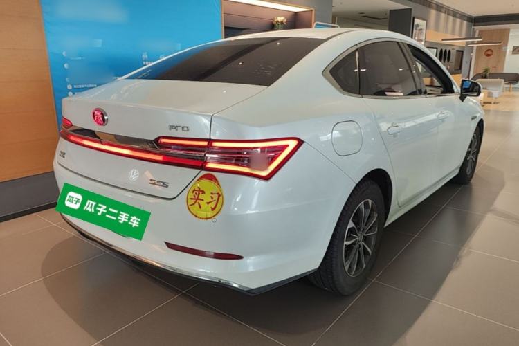 Used BYD Qin Pro New Energy 2019 DM Super Edition 1.5TI Automatic Smart Connect X-Trail Model China VI Standard Rear Right 45 Deg