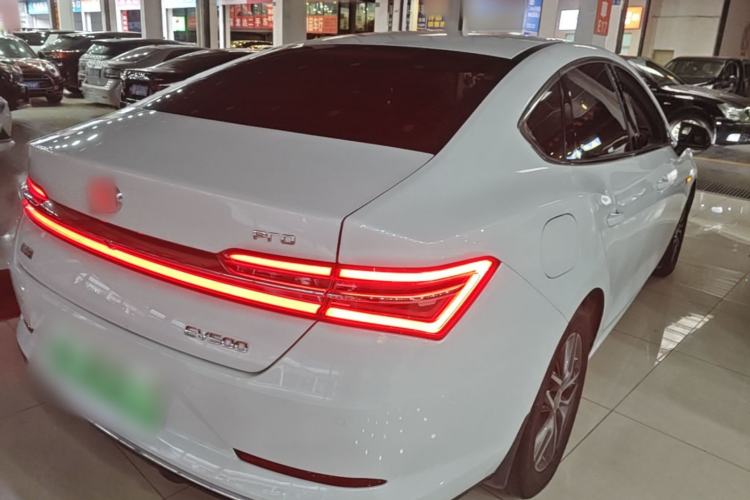 Used BYD Qin Pro New Energy 2019 EV Super Edition High-Power Smart Connect Luxurious Model Rear Right 45 Deg
