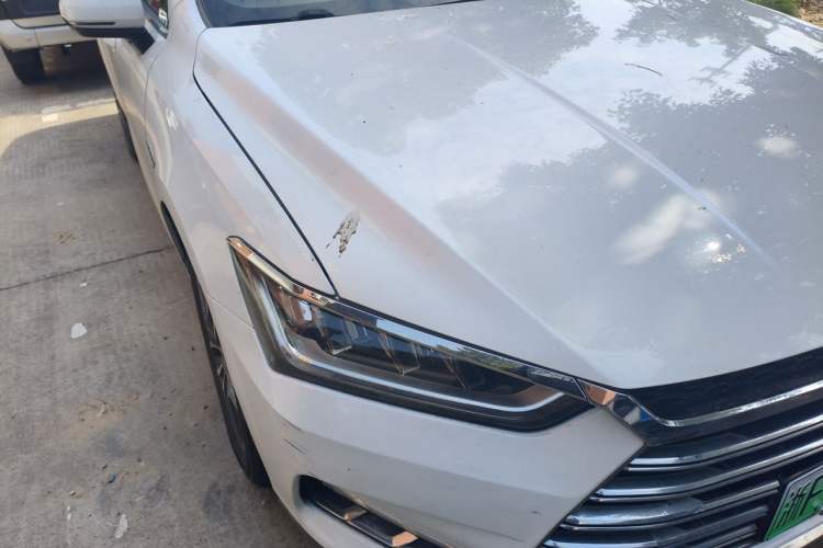 Used BYD Qin Pro New Energy 2019 DM Super Edition 1.5TI Automatic Smart Connect Speedy Model China VI Standard Right Front Headlight