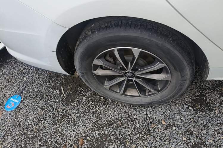 Used BYD Qin Pro New Energy 2019 DM Super Edition 1.5TI Automatic Smart Connect X-Trail Model China VI Standard Right Rear Wheel Hub