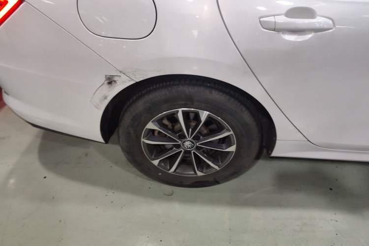 Used BYD Qin Pro New Energy 2019 DM Super Edition 1.5TI Automatic Smart Connect X-Trail Model China VI Standard Right Rear Wheel Hub