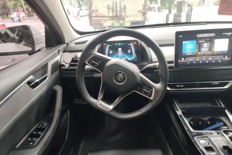 Used BYD Qin Pro New Energy 2019 DM Super Edition 1.5TI Automatic Smart Connect X-Trail Model China VI Standard Steering Wheel