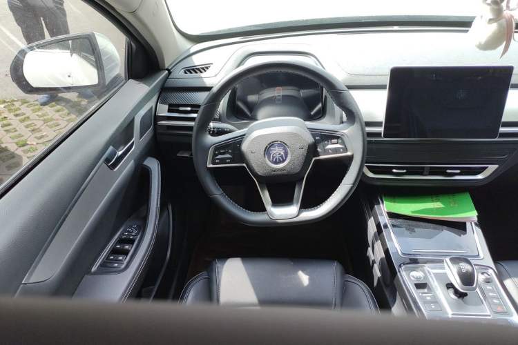 Used BYD Qin Pro New Energy 2019 DM Super Edition 1.5TI Automatic Smart Connect Speedy Model China VI Standard Steering Wheel