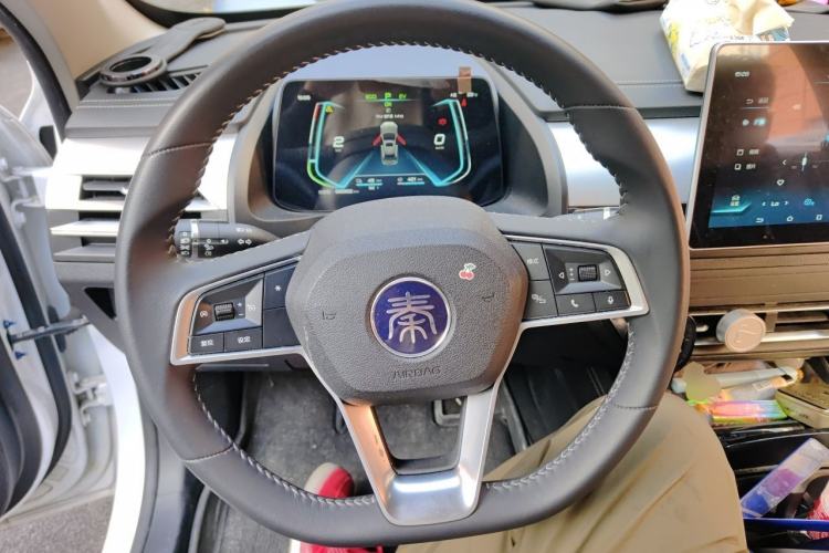 Used BYD Qin Pro New Energy 2019 DM Super Edition 1.5TI Automatic Smart Connect X-Trail Model China VI Standard Steering Wheel