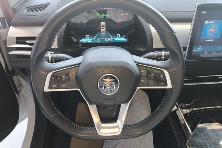 Used BYD Qin Pro New Energy 2019 DM Super Edition 1.5TI Automatic Smart Connect X-Trail Model China VI Standard Steering Wheel