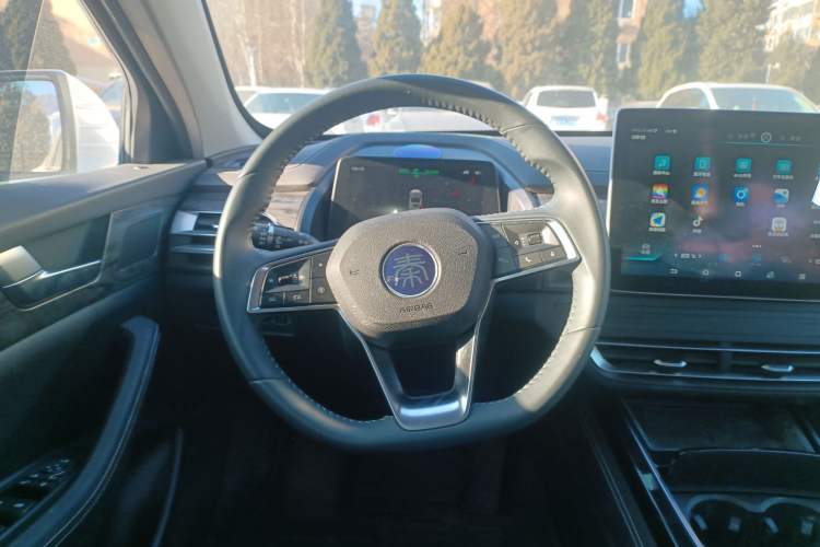 Used BYD Qin Pro New Energy 2019 EV Super Edition High-Power Long-Range Smart-Connected Cutting-Edge Model Steering Wheel