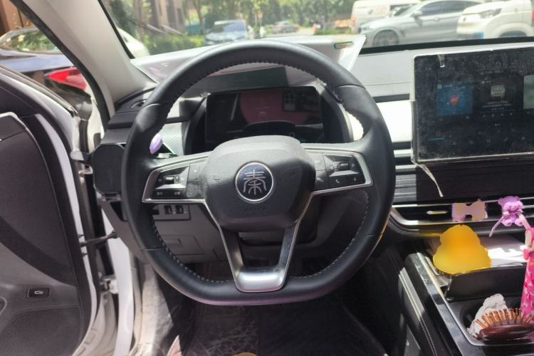 Used BYD Qin Pro New Energy 2019 DM Super Edition 1.5TI Automatic Smart Connect X-Trail Model China VI Standard Steering Wheel