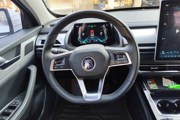 Used BYD Qin Pro New Energy 2019 DM Super Edition 1.5TI Automatic Smart Connect X-Trail Model China VI Standard Steering Wheel