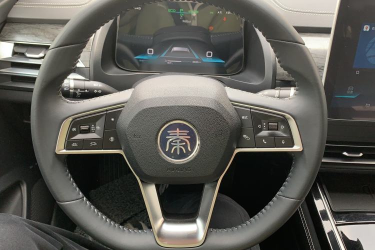 Used BYD Qin Pro New Energy 2019 EV Super Edition High-Power Long-Range Smart-Connected Cutting-Edge Model Steering Wheel