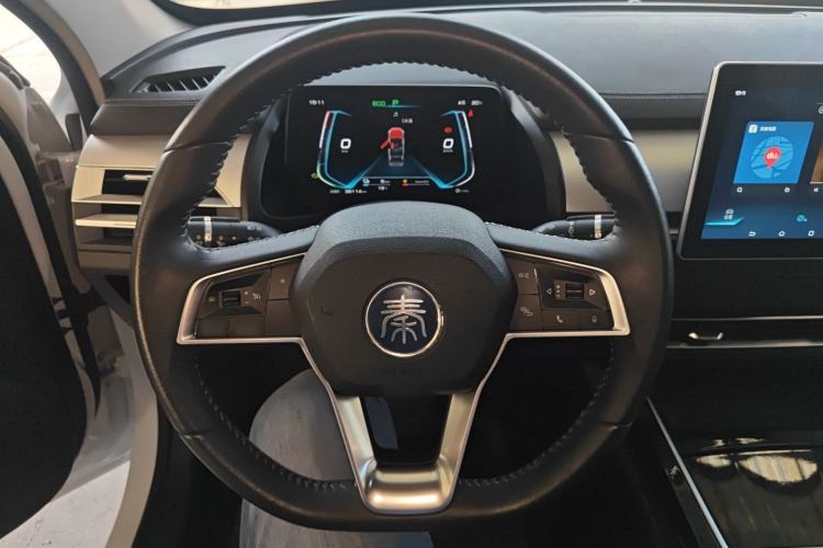 Used BYD Qin Pro New Energy 2019 DM 1.5TI Automatic Navigation Edition Steering Wheel