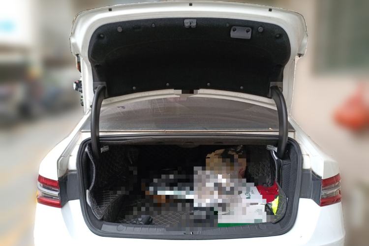 Used BYD Qin Pro New Energy 2019 DM Super Edition 1.5TI Automatic Smart Connect X-Trail Model China VI Standard Trunk