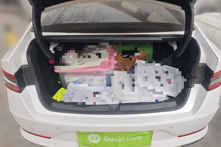 Used BYD Qin Pro New Energy 2019 EV Super Edition High-Power Smart Connect Luxurious Model Trunk