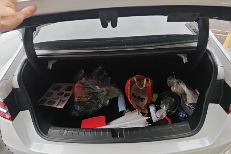 Used BYD Qin Pro New Energy 2019 DM Super Edition 1.5TI Automatic Smart Connect X-Trail Model China VI Standard Trunk