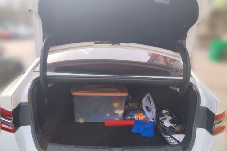 Used BYD Qin Pro New Energy 2019 DM Super Edition 1.5TI Automatic Smart Connect X-Trail Model China V Standard Trunk