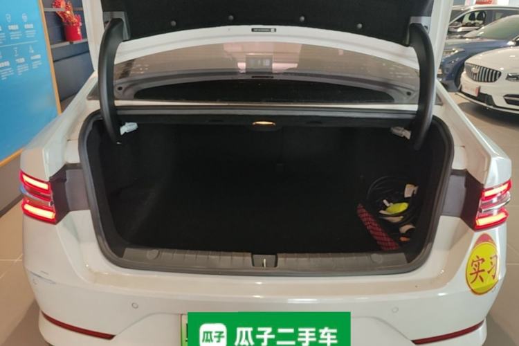 Used BYD Qin Pro New Energy 2019 DM Super Edition 1.5TI Automatic Smart Connect X-Trail Model China VI Standard Trunk
